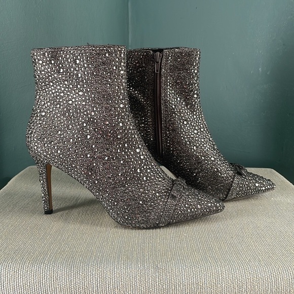 NEW I.N.C Ignacia Rhinestone Booties, dark pewter - Picture 1 of 10